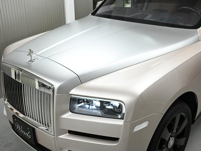 ROLLS-ROYCE CULLINAN - 10