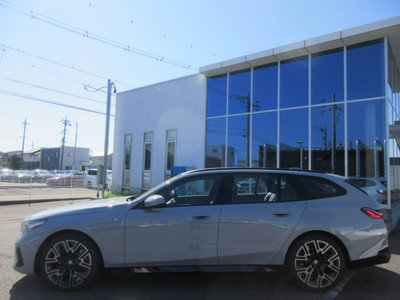 BMW 5 SERIES TOURING - 6