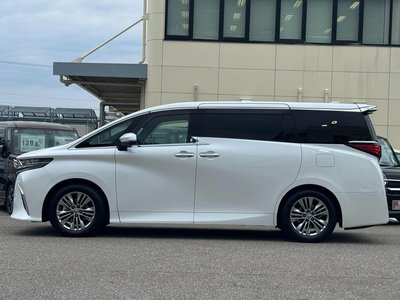 2023 Toyota ALPHARD photo 10