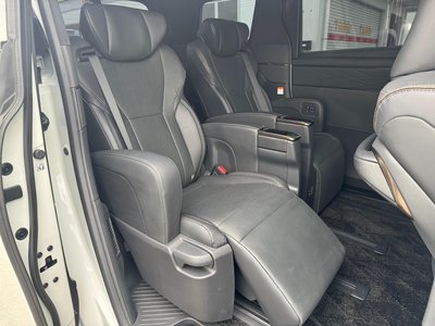 2023 Toyota ALPHARD thumbnail 38