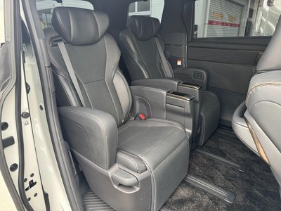 2023 Toyota ALPHARD thumbnail 37