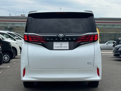 2023 Toyota ALPHARD photo 8
