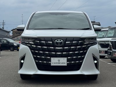 2023 Toyota ALPHARD photo 4