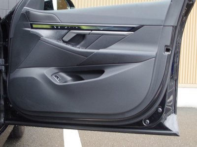 صورة مصغرة 35 لـ 2024 BMW 5 SERIES TOURING