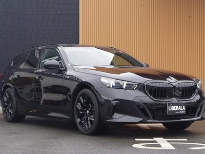 صورة مصغرة 51 لـ 2024 BMW 5 SERIES TOURING