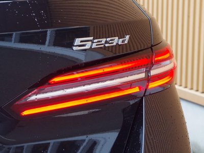 صورة مصغرة 58 لـ 2024 BMW 5 SERIES TOURING