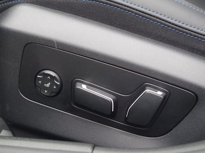 صورة مصغرة 39 لـ 2024 BMW 5 SERIES TOURING