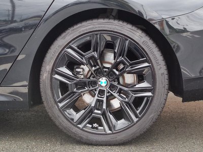 صورة مصغرة 64 لـ 2024 BMW 5 SERIES TOURING