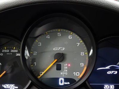 PORSCHE 911 - 7
