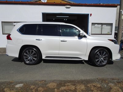 LEXUS LX - 9