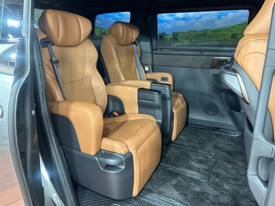 صورة 9 لـ 2026 Toyota VELLFIRE