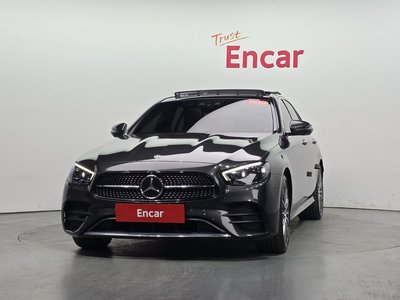 MERCEDES-BENZ E-CLASS - 2