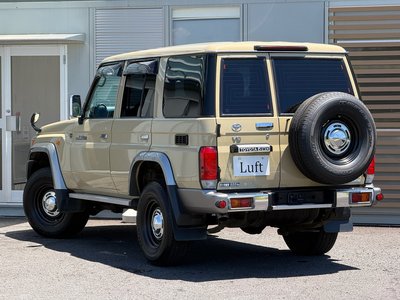 2015 Toyota LAND CRUISER 70 — фото 3