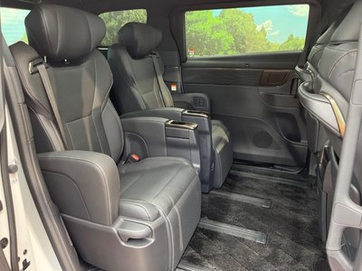 TOYOTA ALPHARD - 9