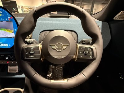 MINI MINI COUNTRYMAN - 9