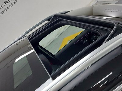 2025 Mercedes-BENZ GLB 缩略图 12