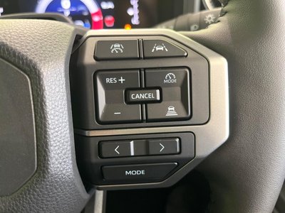 TOYOTA LAND CRUISER 250 - 7