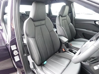 صورة مصغرة 11 لـ 2025 AUDI Q4 E-TRON