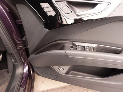 صورة مصغرة 27 لـ 2025 AUDI Q4 E-TRON