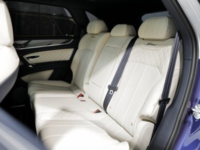 BENTLEY BENTAYGA - 8