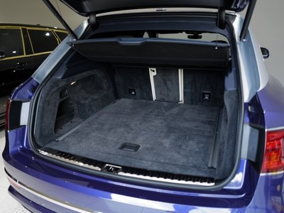 BENTLEY BENTAYGA - 10