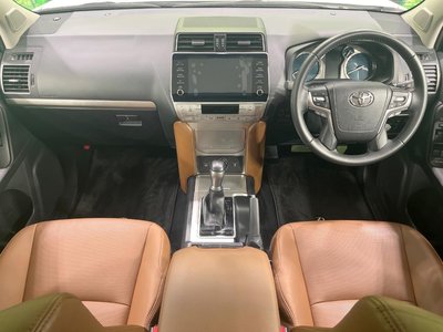 TOYOTA LAND CRUISER PRADO - 2