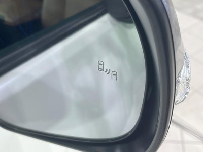 TOYOTA LAND CRUISER PRADO - 6