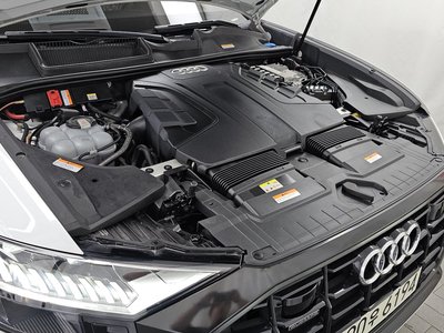 2021 AUDI Q8 photo 7