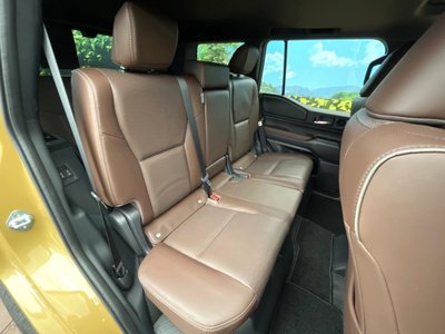 TOYOTA LAND CRUISER 250 - 8