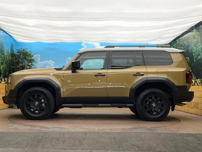 TOYOTA LAND CRUISER 250 - 4