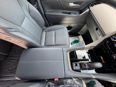 2024 Toyota ALPHARD — миниатюра 48