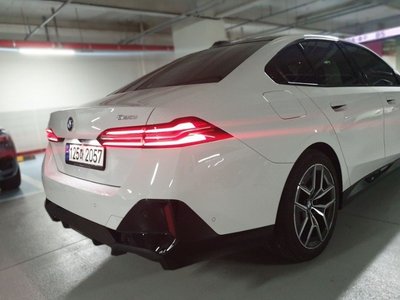 BMW 5 SERIES - 7