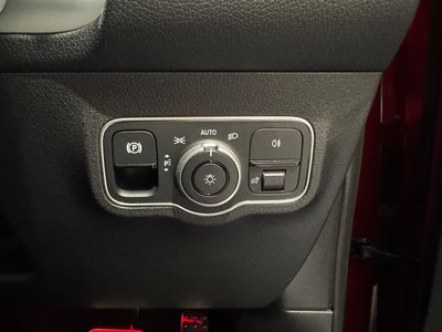 2025 Mercedes-BENZ GLB — миниатюра 22