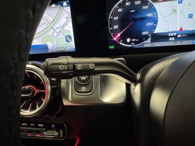 2025 Mercedes-BENZ GLB — миниатюра 20