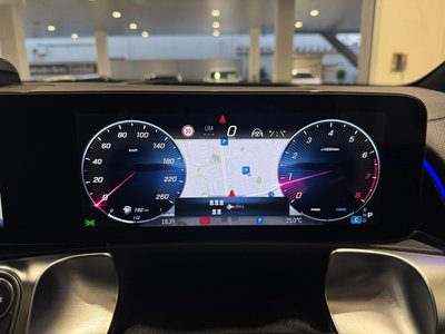 2025 Mercedes-BENZ GLB — миниатюра 14