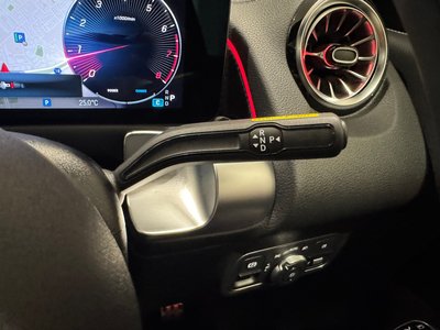 2025 Mercedes-BENZ GLB — миниатюра 21
