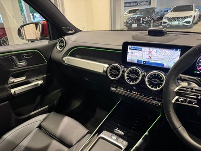 2025 Mercedes-BENZ GLB — миниатюра 25