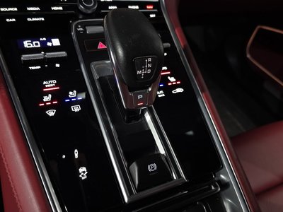 صورة مصغرة 12 لـ 2021 Porsche PANAMERA