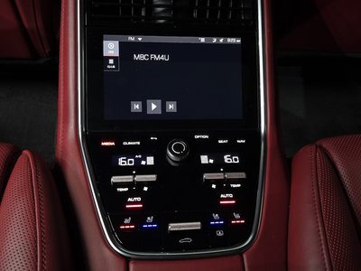 صورة مصغرة 31 لـ 2021 Porsche PANAMERA