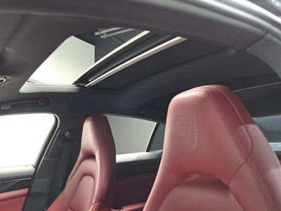 صورة مصغرة 21 لـ 2021 Porsche PANAMERA