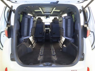 2024 Toyota ALPHARD — миниатюра 34