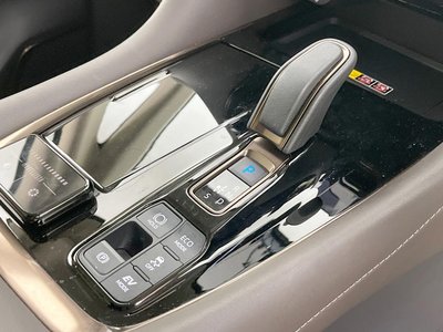 2024 TOYOTA ALPHARD — миниатюра 25