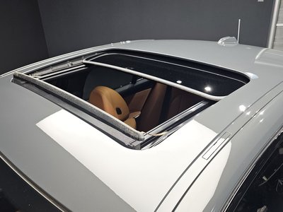 2025 BMW 3 SERIES — миниатюра 25
