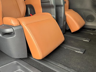 صورة مصغرة 44 لـ 2025 Toyota VELLFIRE