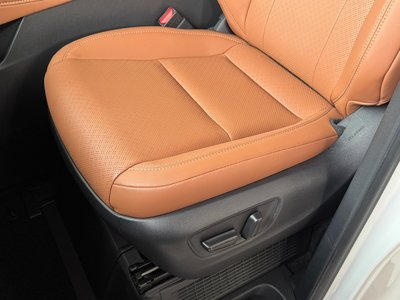 صورة مصغرة 39 لـ 2025 Toyota VELLFIRE