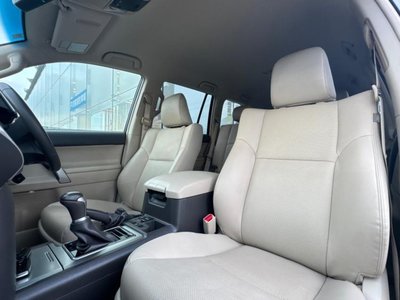 TOYOTA LAND CRUISER PRADO - 7