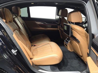 صورة مصغرة 18 لـ 2021 BMW 7 SERIES