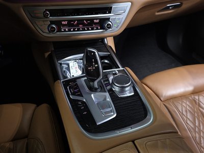 صورة مصغرة 12 لـ 2021 BMW 7 SERIES