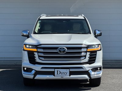 TOYOTA LAND CRUISER 300 - 5