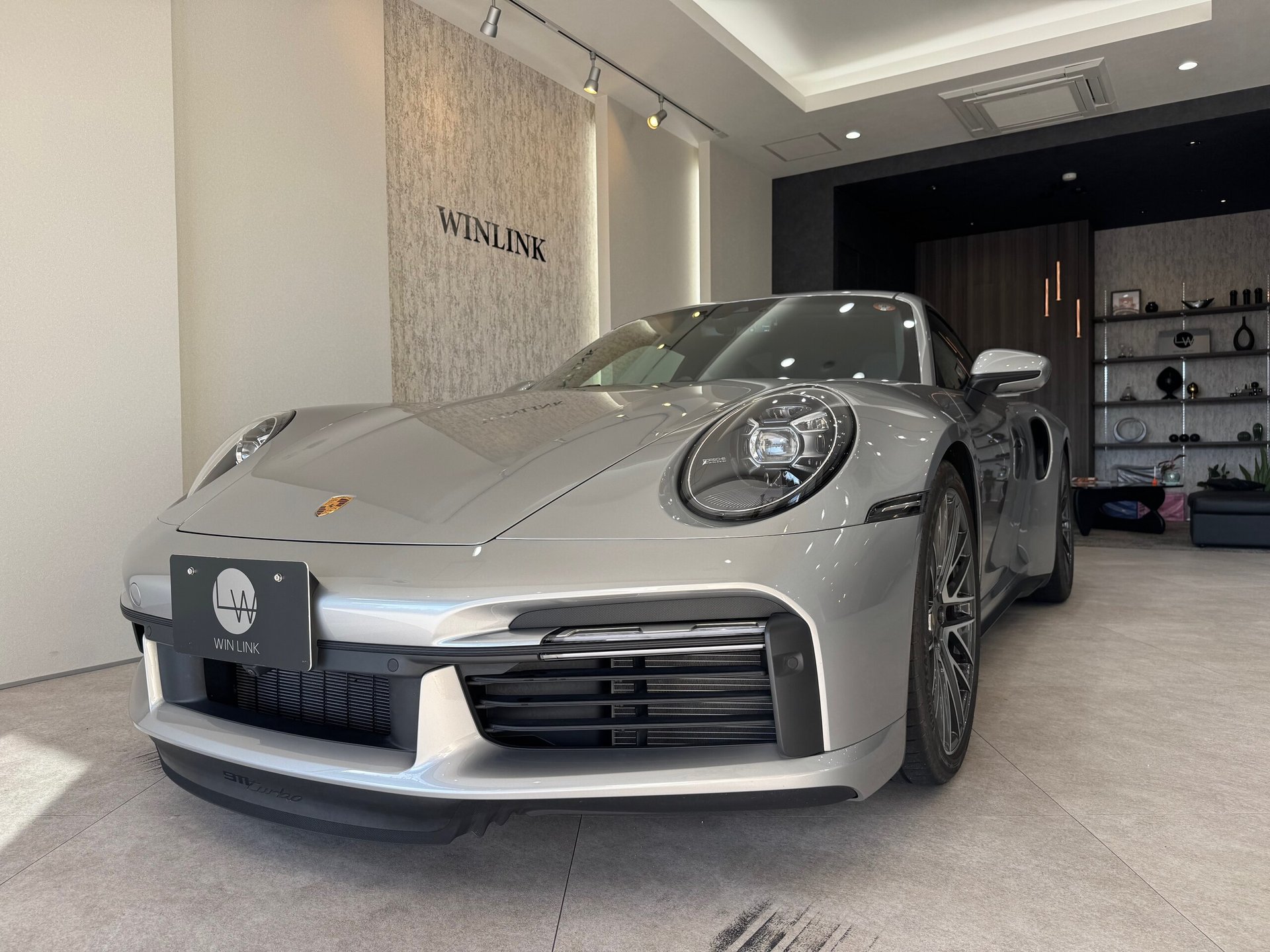 PORSCHE 911 - View 1